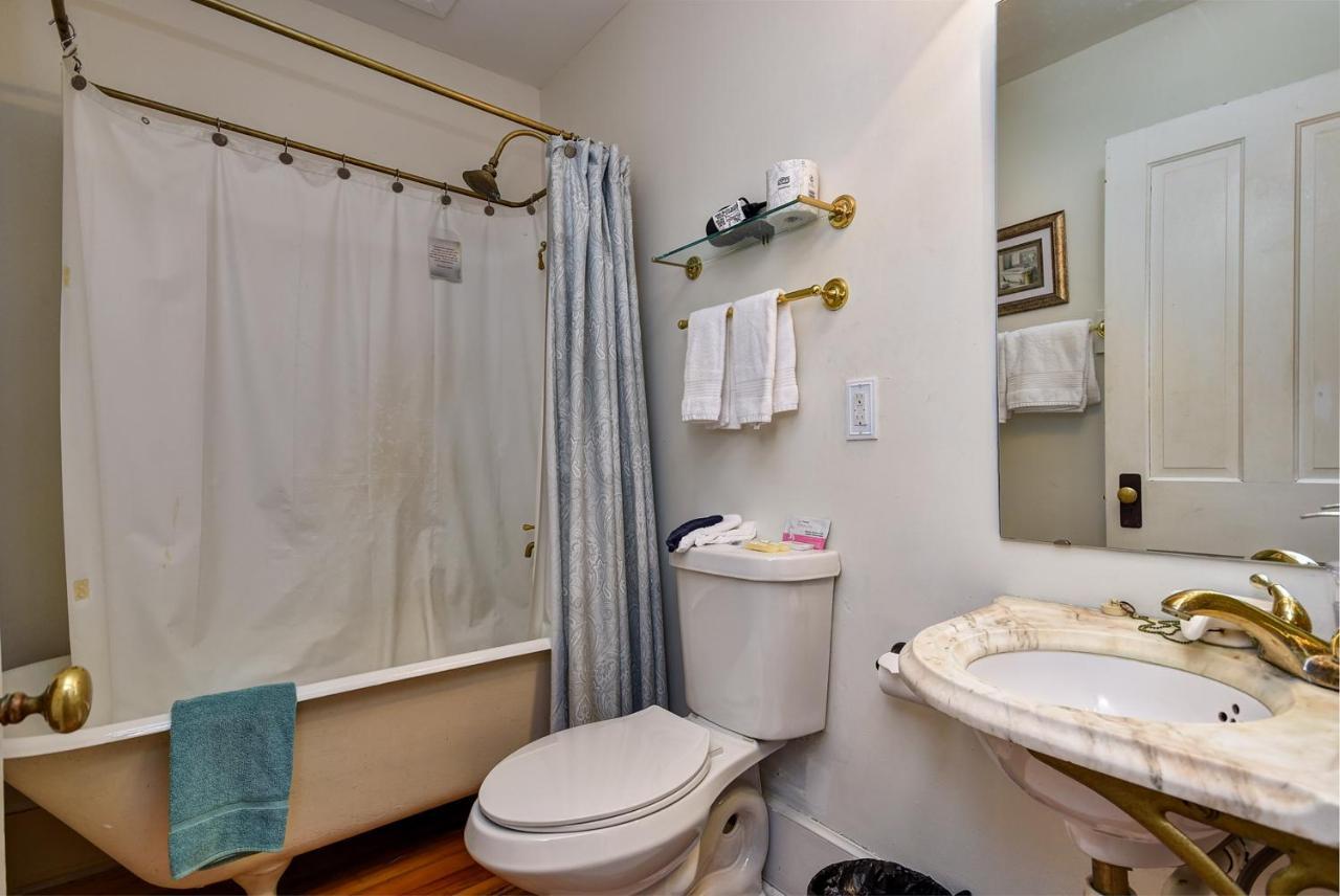 The Mansion At Elfindale Bed & Breakfast Спрингфийлд Стая снимка