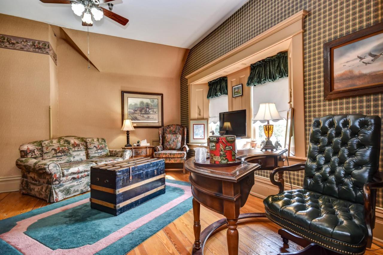 The Mansion At Elfindale Bed & Breakfast Спрингфийлд Стая снимка