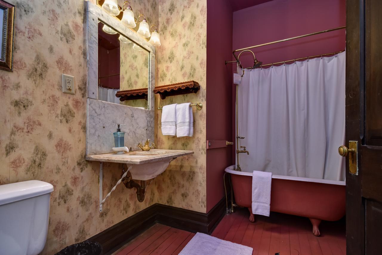 The Mansion At Elfindale Bed & Breakfast Спрингфийлд Стая снимка